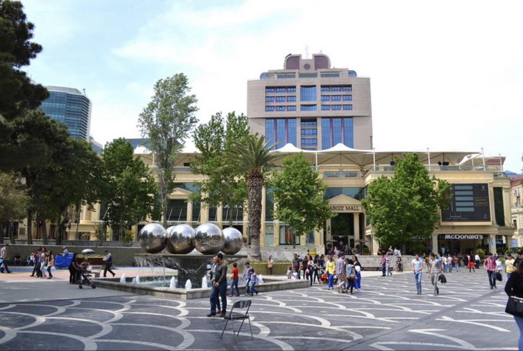 Check-In Apartment Near Fountain Square Vidadi Str Baku Bagian luar foto
